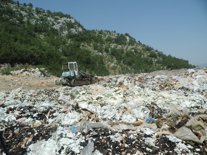 25 kamiona smeća iz Berana kap koja je prelila čašu