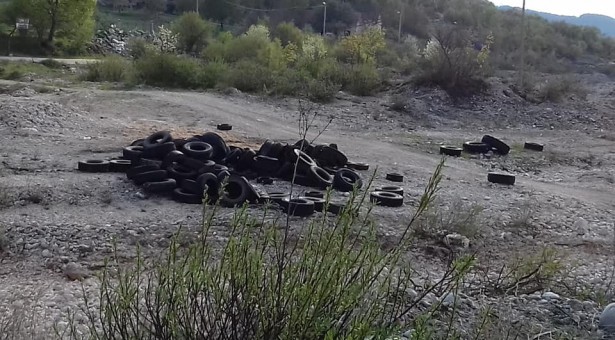 Paljenje guma tokom prvomajskih praznika ugrozilo javno zdravlje Nikšićana