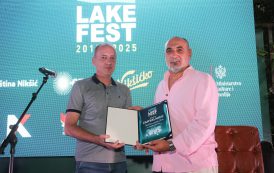 Ozon dobio zahvalnicu povodom 15 godina Lake festa