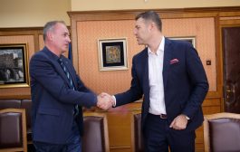 Potpisivanjem Sporazuma o saradnji Pravni fakultet i Ekološki pokret ,,Ozon“ započeli sa realizacijom pilot programa Pravne klinike za ekološko pravo